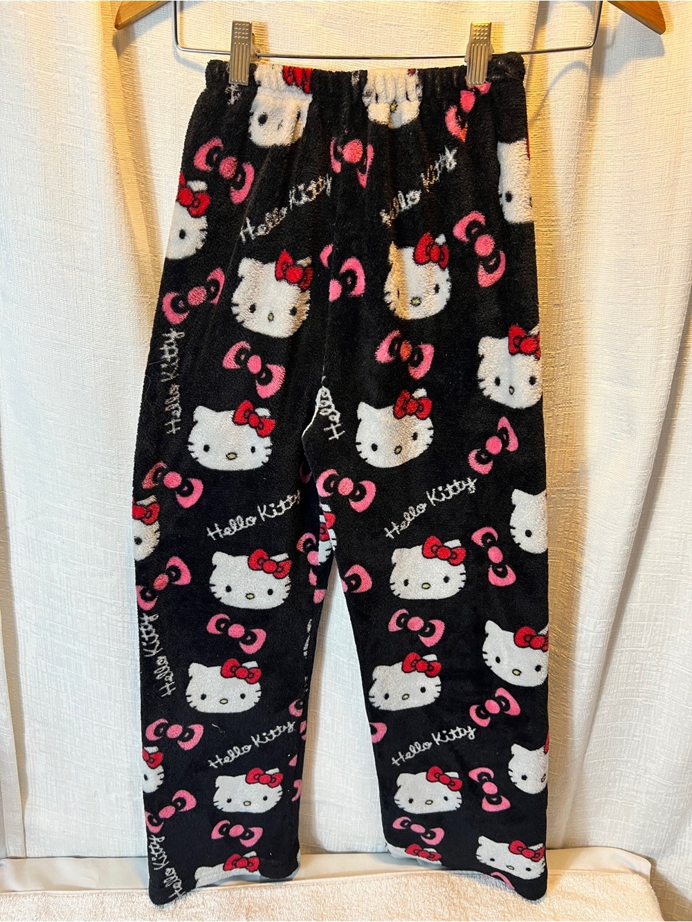 Hello Kitty Kids Black & Pink Fleece Pajama Pants SIZE MEDIUM